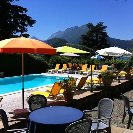 Du Hotel 3*